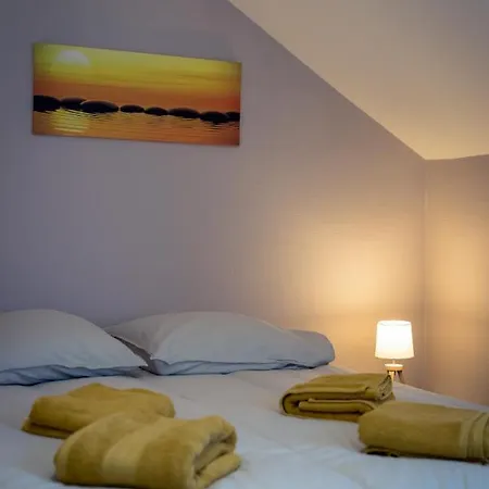 Le Starbeuxes Apartment Beuxes