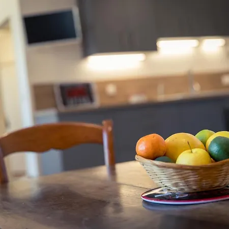 Le Starbeuxes Apartment